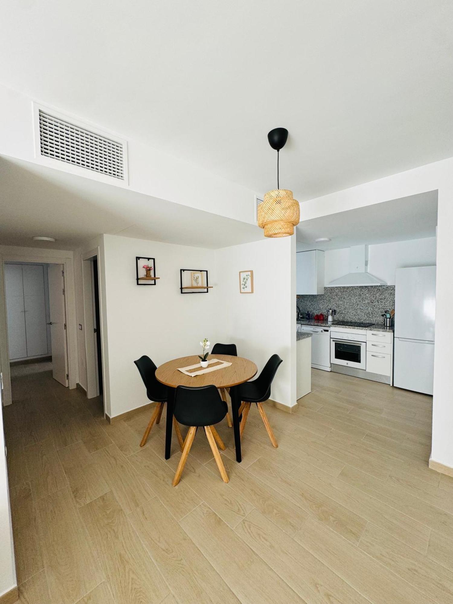 Parking Privado! Sol Y Mar Tu Hogar En La Costa Daire Estepona Dış mekan fotoğraf